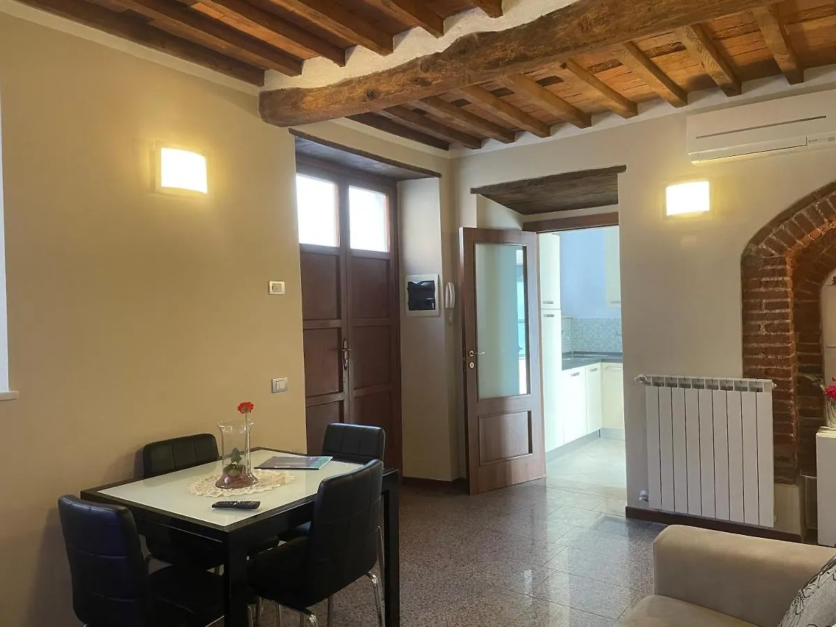Corte Navari - Guesthouse Fred Pietrasanta Apartment