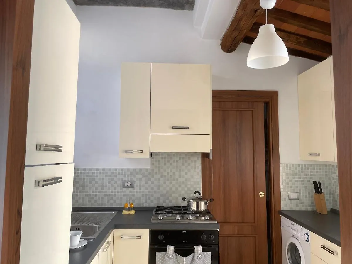 Corte Navari - Guesthouse Fred Pietrasanta